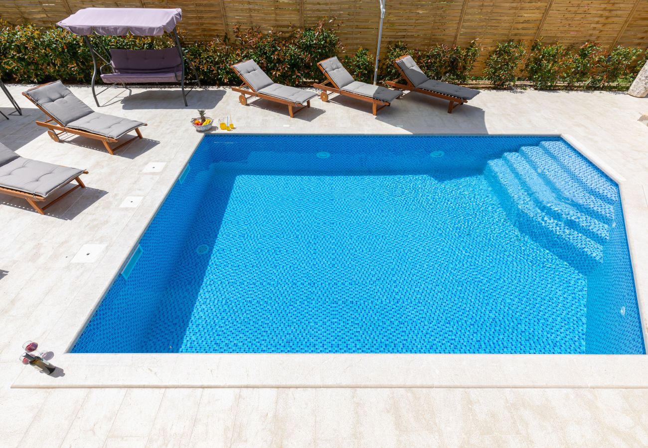 Ferienwohnung in Zadar - Ferienwohnung Goga 1 mit Gemeinschaftspool