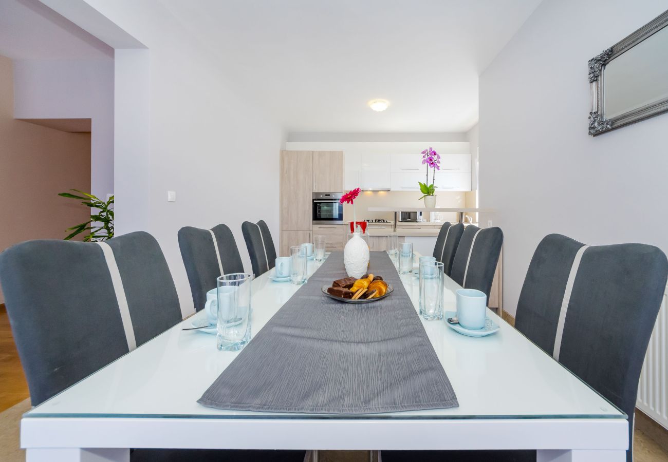 Ferienwohnung in Zadar - Ferienwohnung Goga 1 mit Gemeinschaftspool