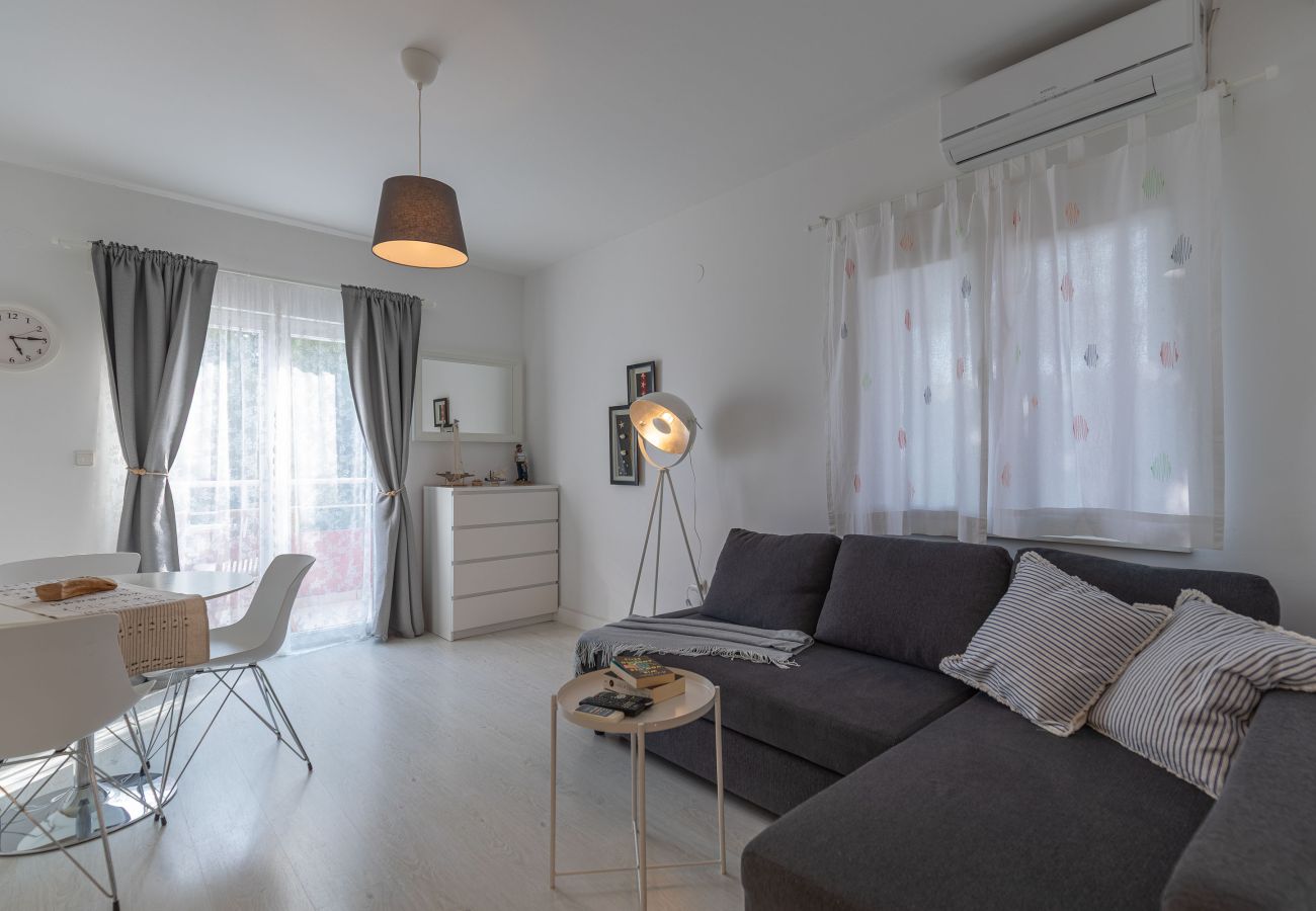 Ferienwohnung in Starigrad - Candela No. 5