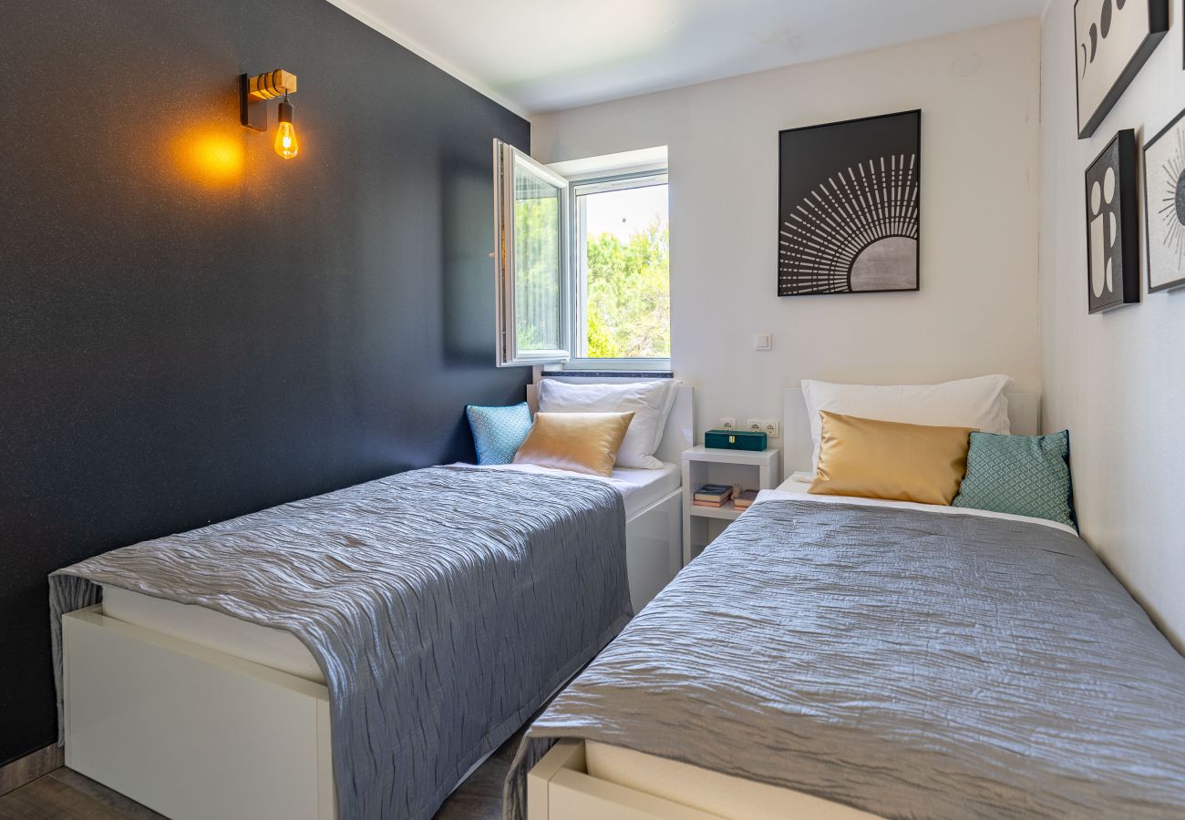 Ferienwohnung in Vir - Suva Punta No.2