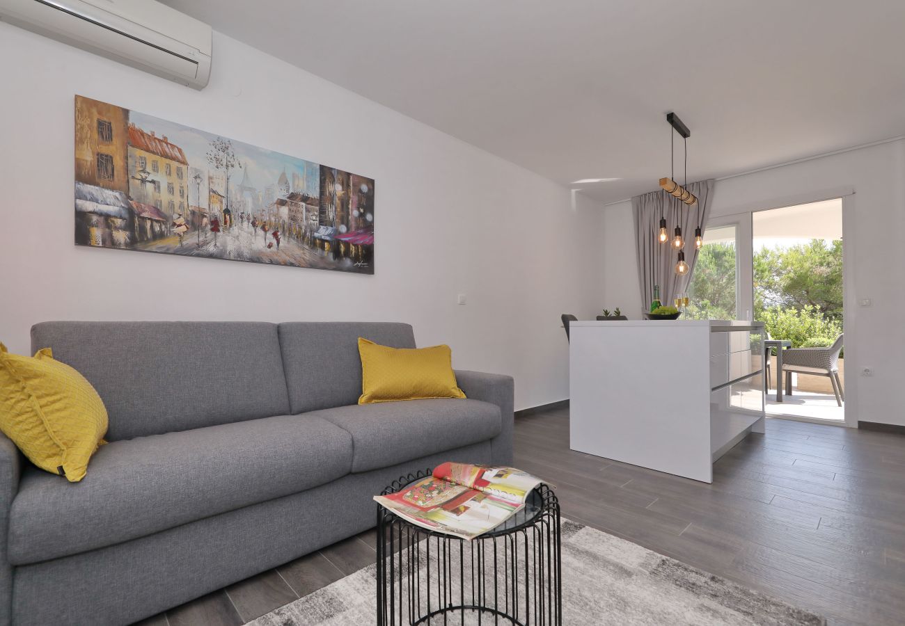 Ferienwohnung in Vir - Ferienwohnung Suva Punta 1 direkt am Meer