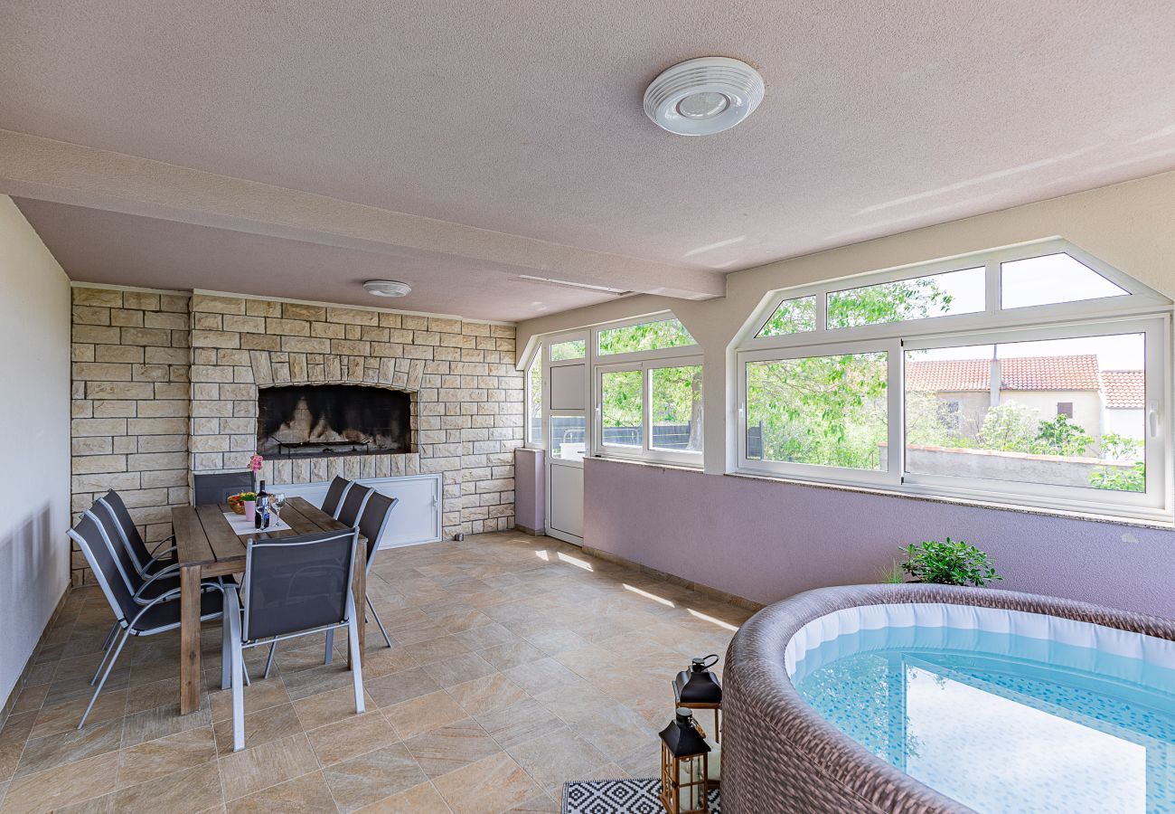 Ferienwohnung in Rovanjska - Pavao - Rovanjska