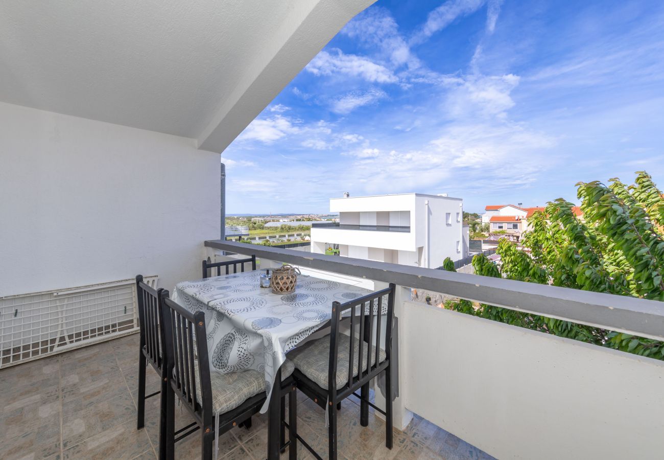 Ferienwohnung in Vrsi - perinic,no.1