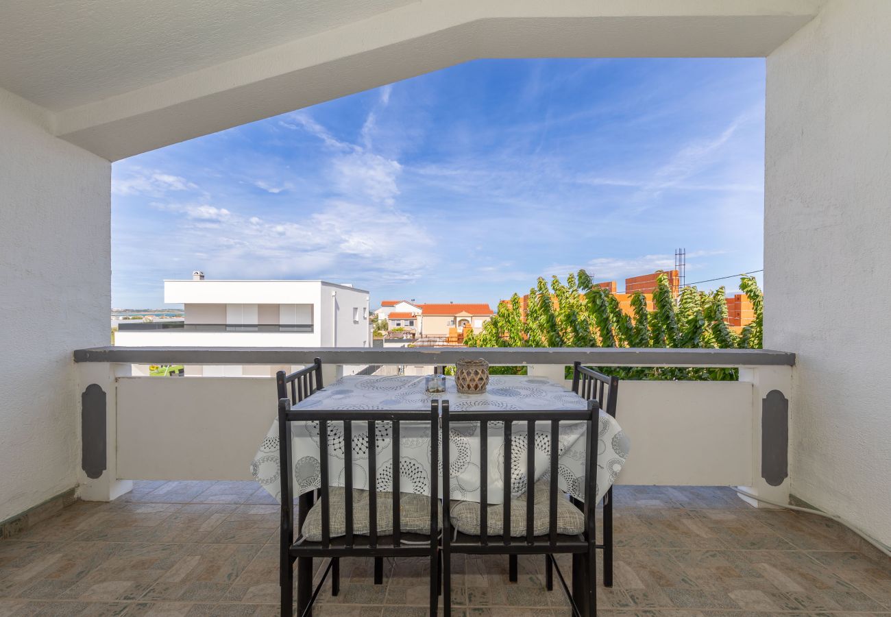 Ferienwohnung in Vrsi - perinic,no.1