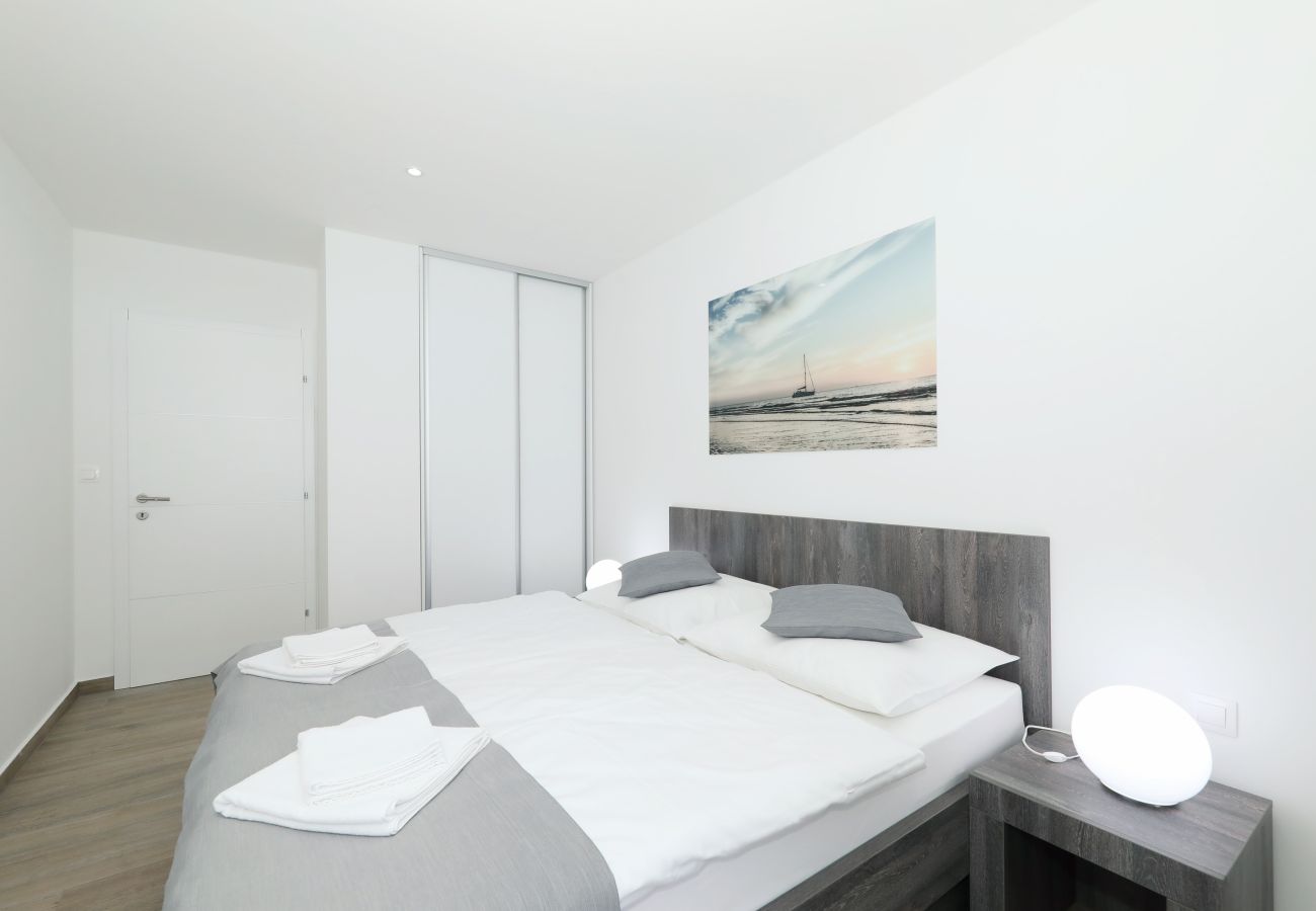 Ferienwohnung in Starigrad - Meeresbrise No. 5