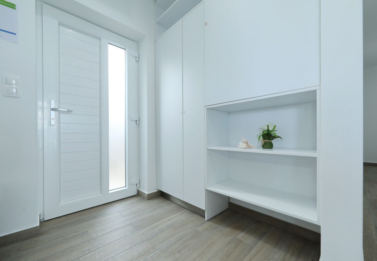 Ferienwohnung in Starigrad - Meeresbrise No. 5