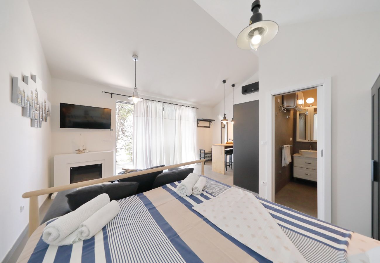 Ferienhaus in Starigrad - Steinhaus Mirko