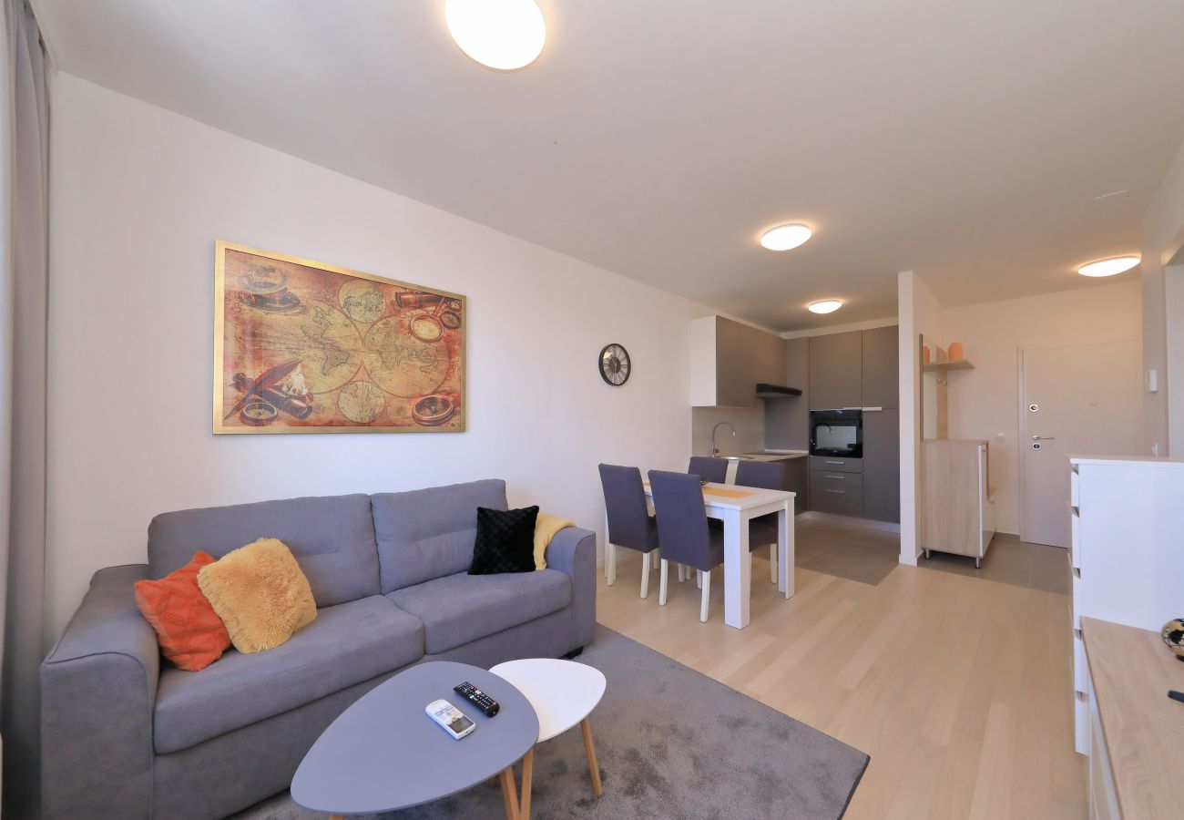 Ferienwohnung in Zadar - Kostela