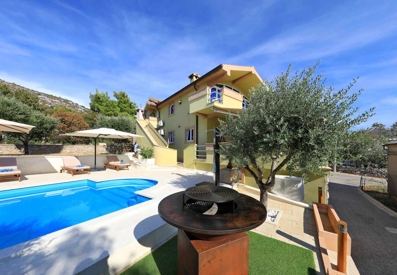 Villa in Starigrad - Villa Paulina