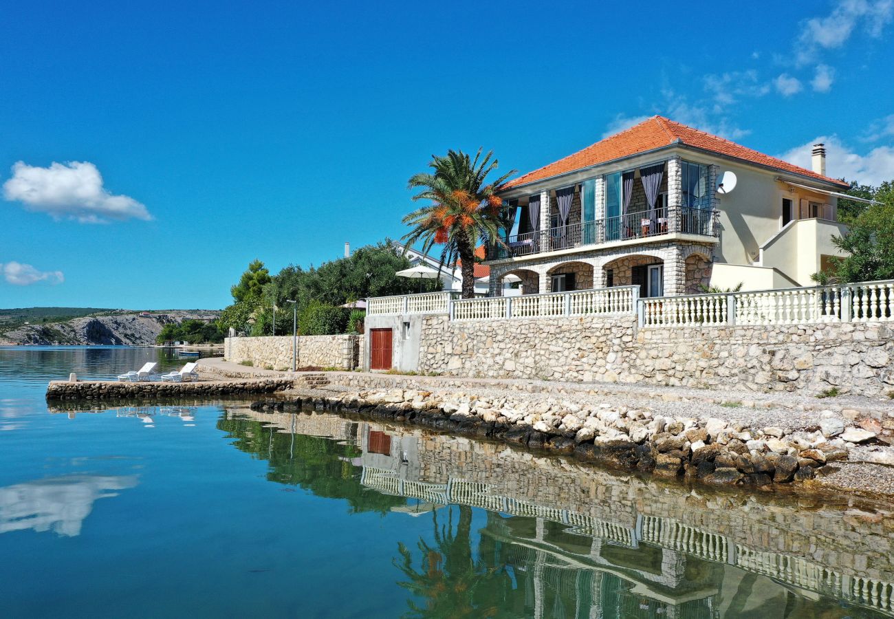 Ferienwohnung in Maslenica - Apartment LAURA 1