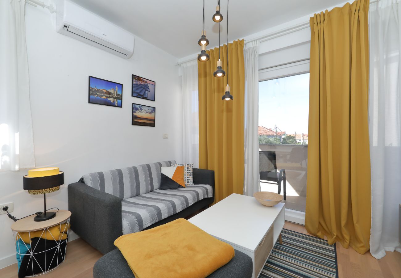Ferienwohnung in Zadar - Bajana, Ferienwohnung für Paare, zentrale Lage