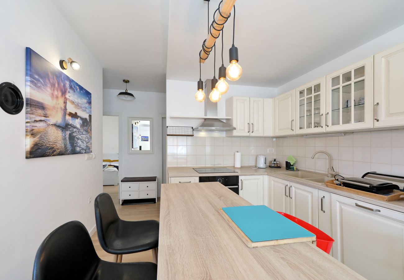 Ferienwohnung in Zadar - Bajana, Ferienwohnung für Paare, zentrale Lage