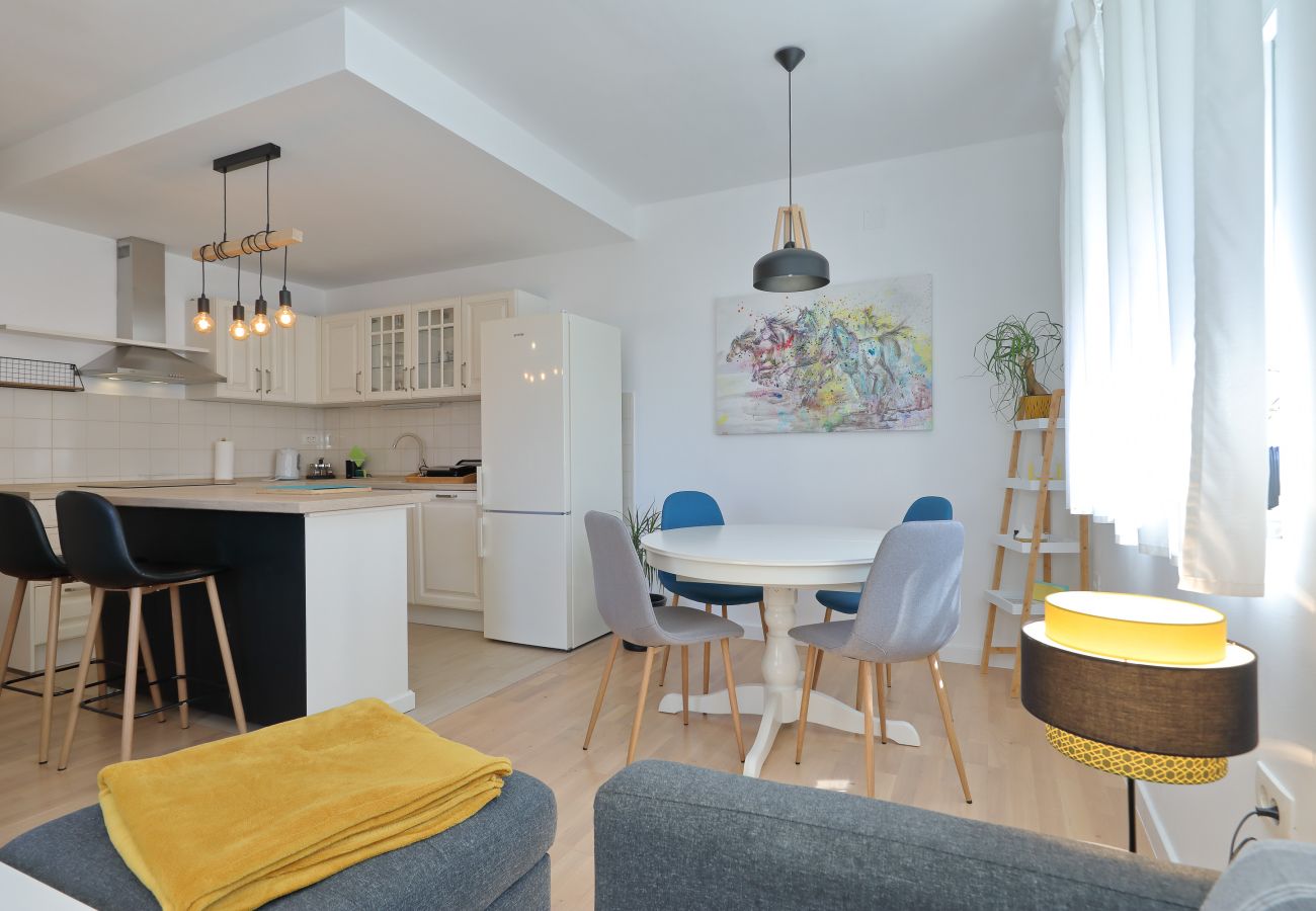 Ferienwohnung in Zadar - Bajana, Ferienwohnung für Paare, zentrale Lage