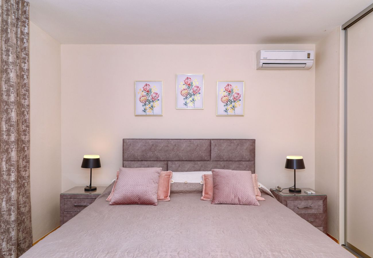 Ferienhaus in Ljubac - Ferienhaus ROSE