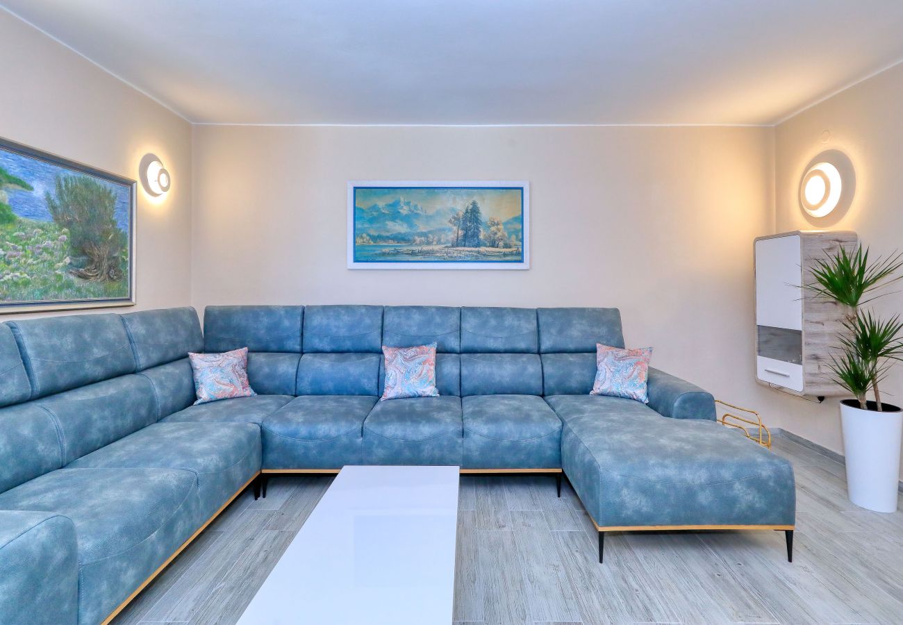 Ferienhaus in Ljubac - Ferienhaus ROSE