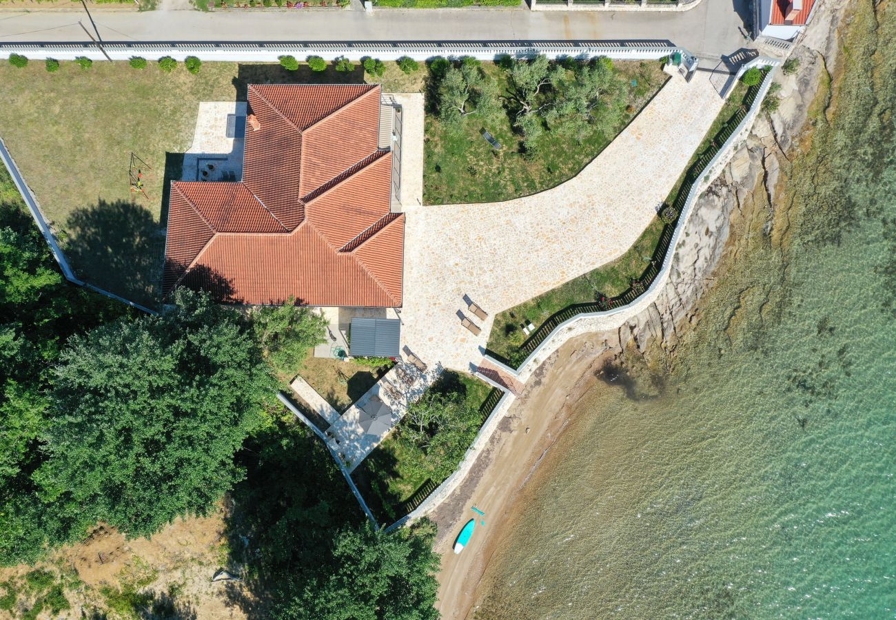 Ferienhaus in Ljubac - Ferienhaus ROSE