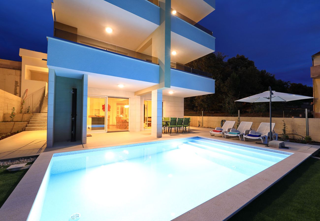 Ferienwohnung in Kožino - Vidalis No.2 (bazen)