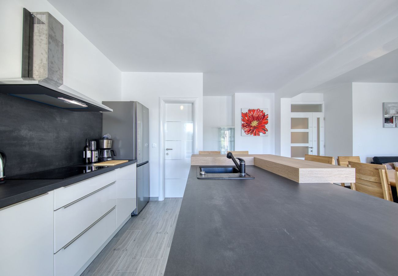 Ferienwohnung in Kožino - Vidalis No.2 (bazen)