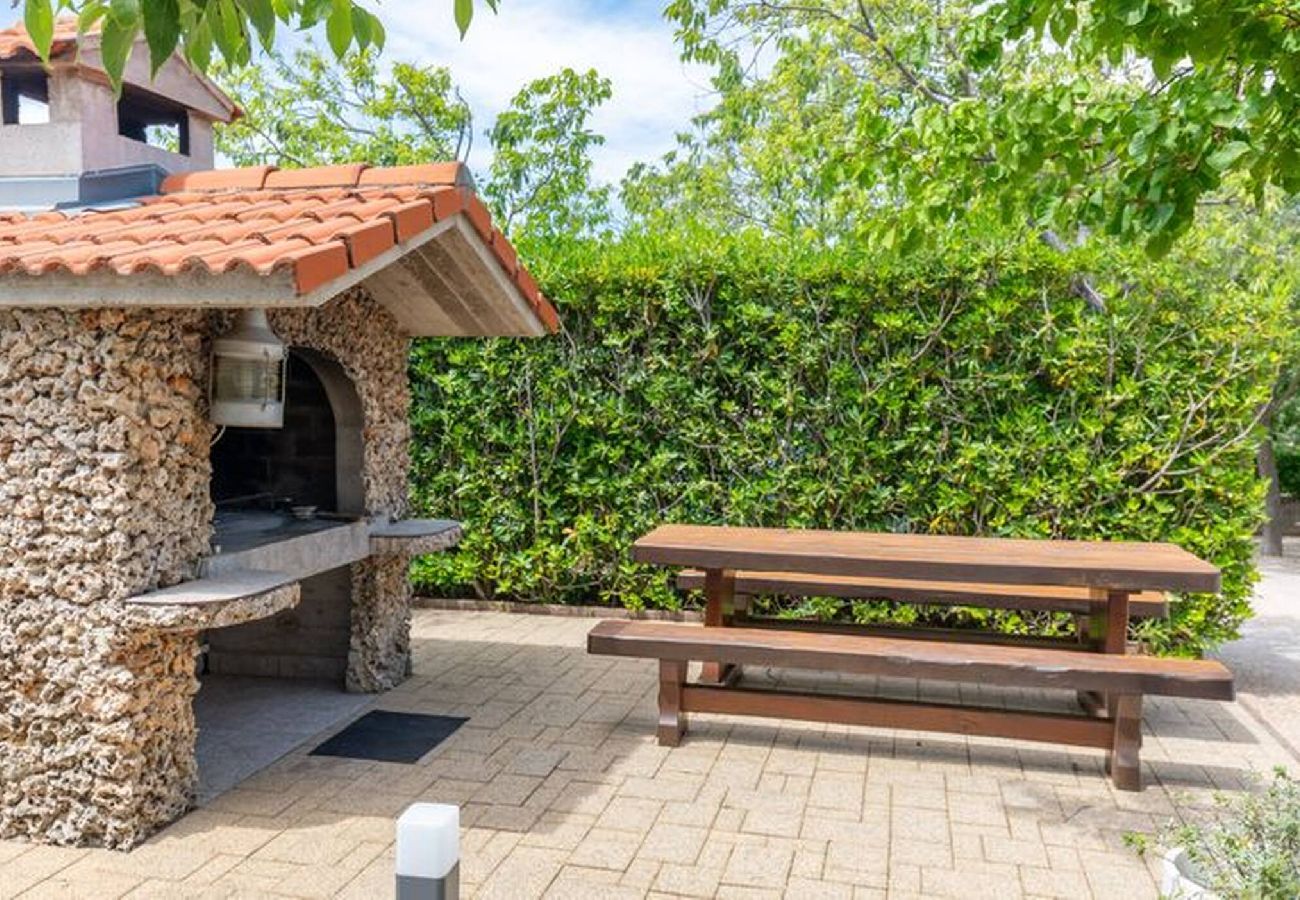 Ferienwohnung in Starigrad - Vesela, No 4