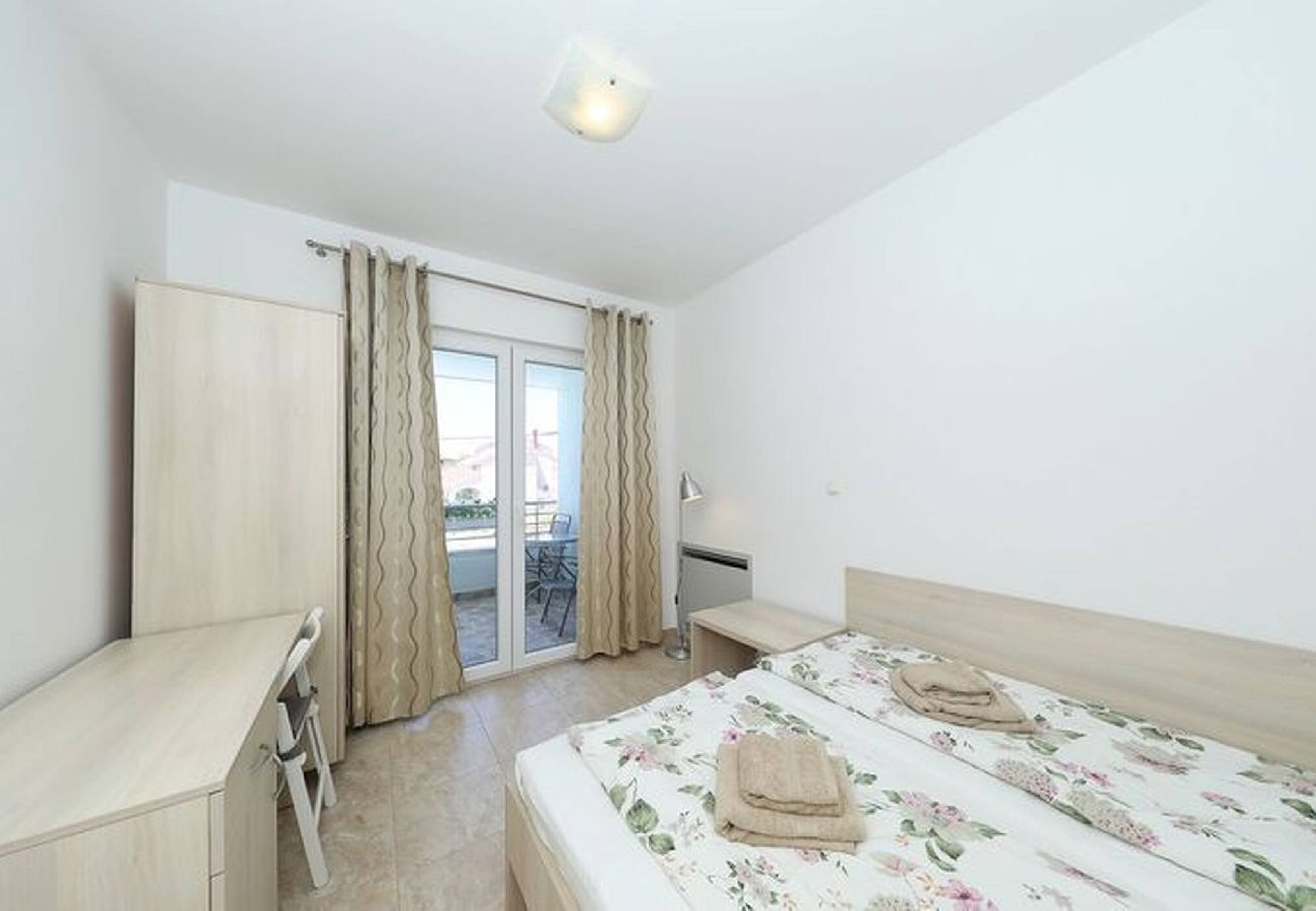 Ferienwohnung in Privlaka - -