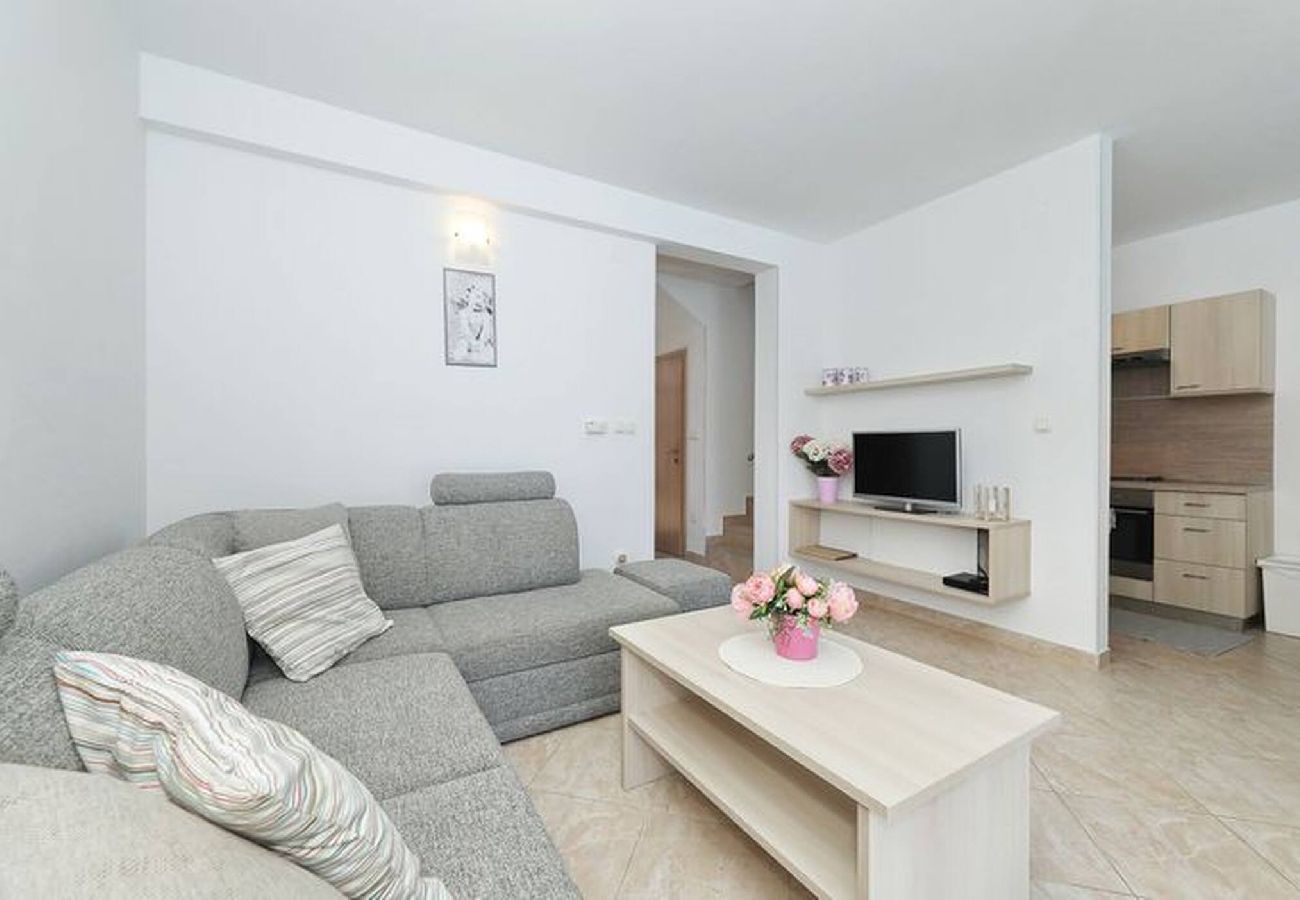 Ferienwohnung in Privlaka - -