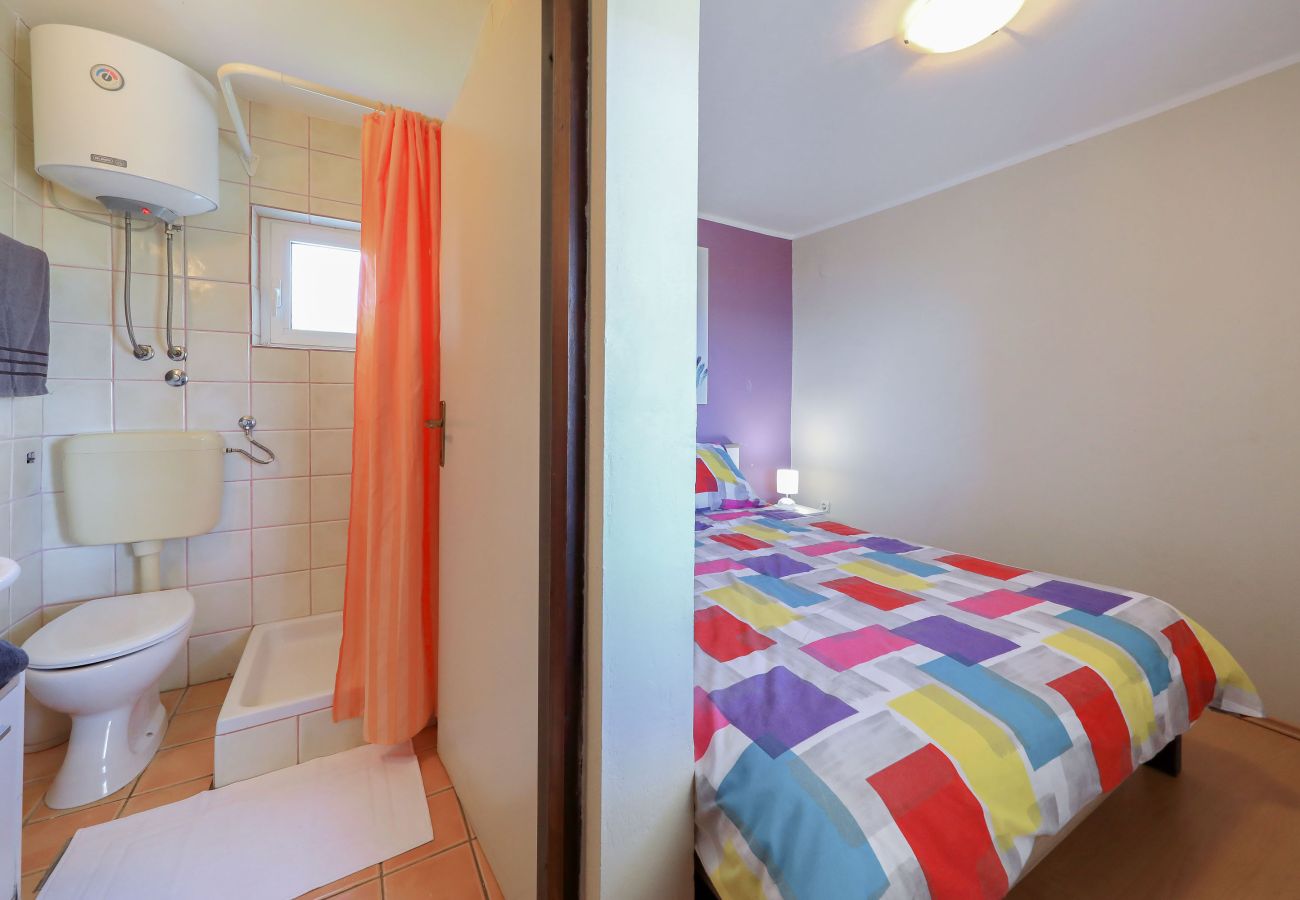 Ferienhaus in Kruševo - Antonija, Ruhiges Ferienhaus mit Meer & Bergblick