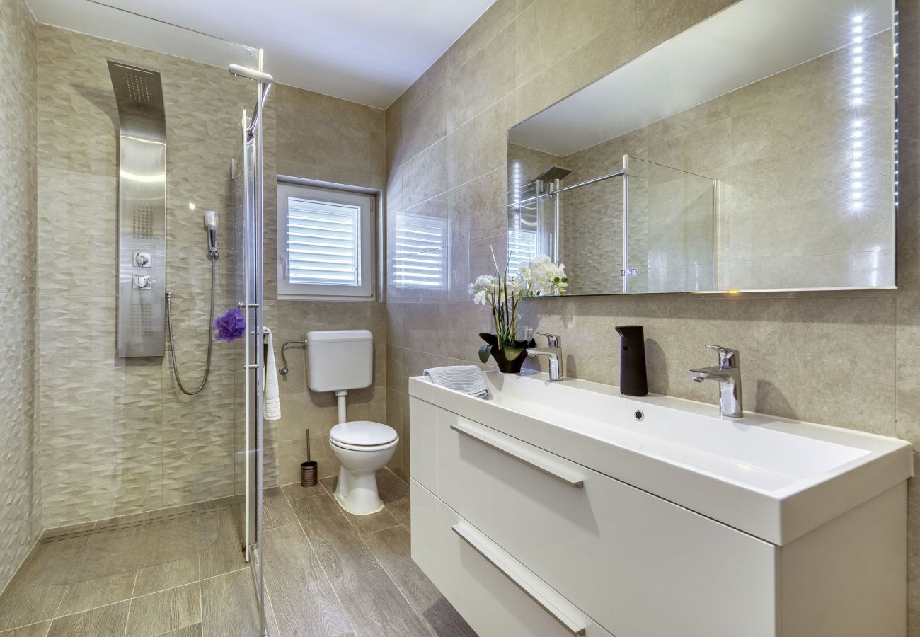 Ferienwohnung in Ljubac - Gazic no.4