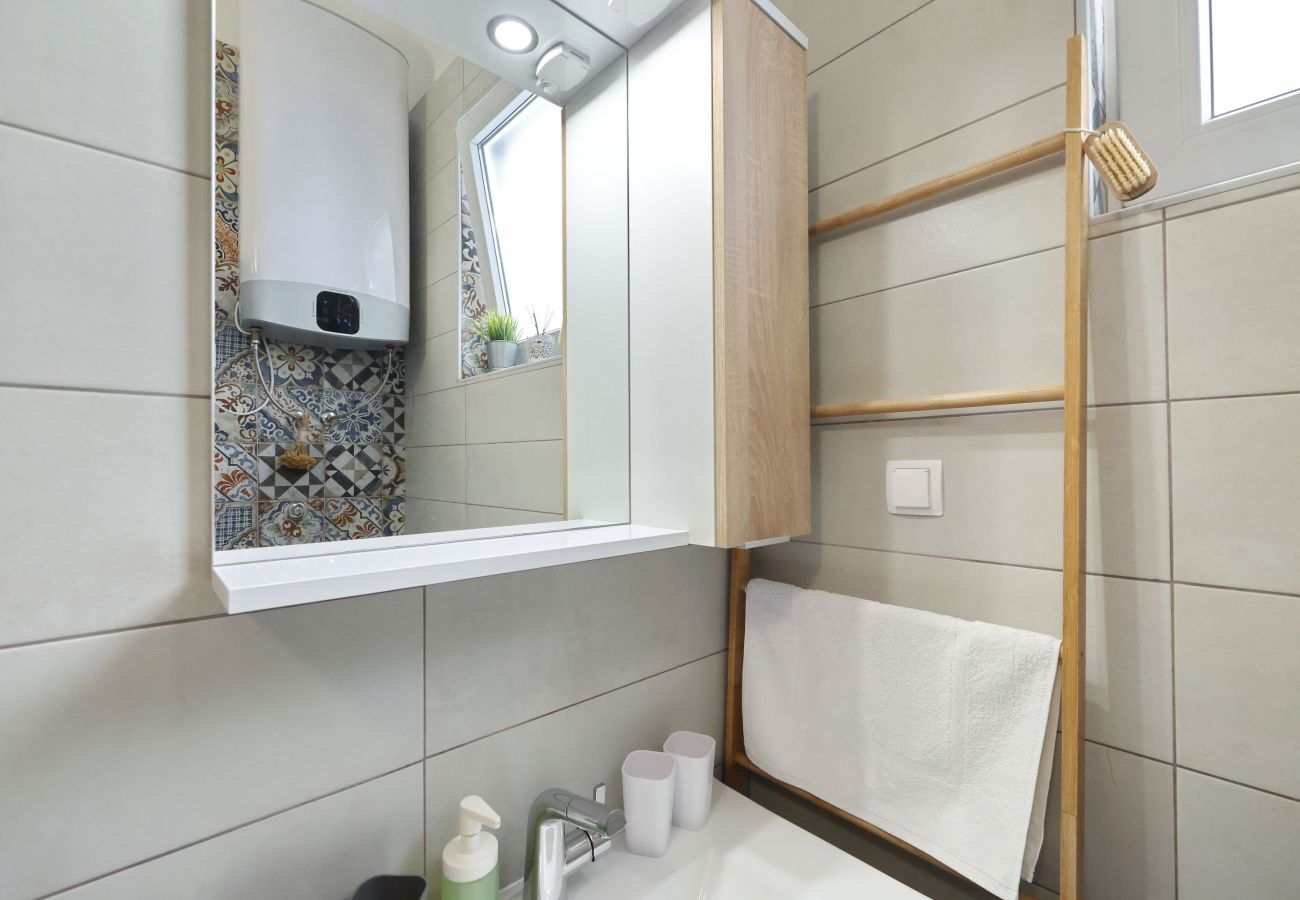 Ferienhaus in Vir -  Malo Fali 