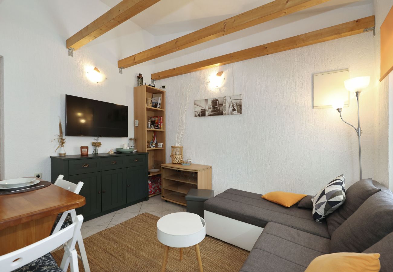 Ferienhaus in Vir -  Malo Fali 