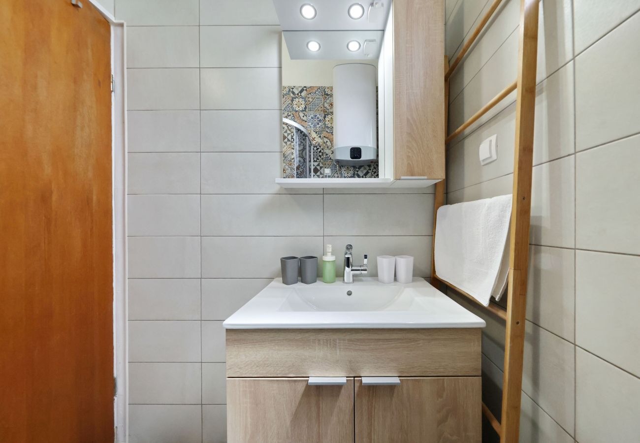 Ferienhaus in Vir -  Malo Fali 