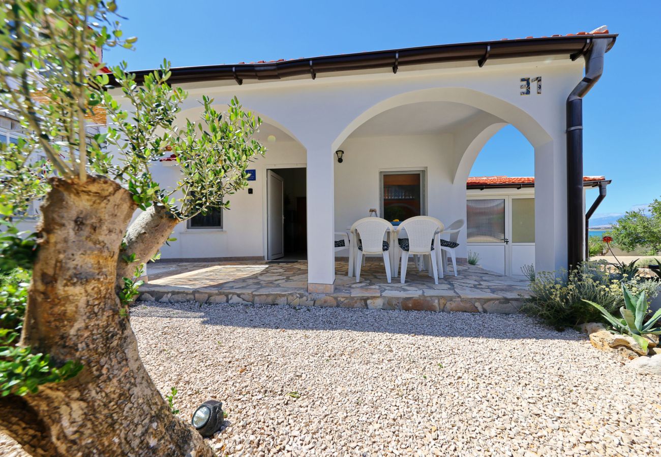 Ferienhaus in Vir -  Malo Fali 