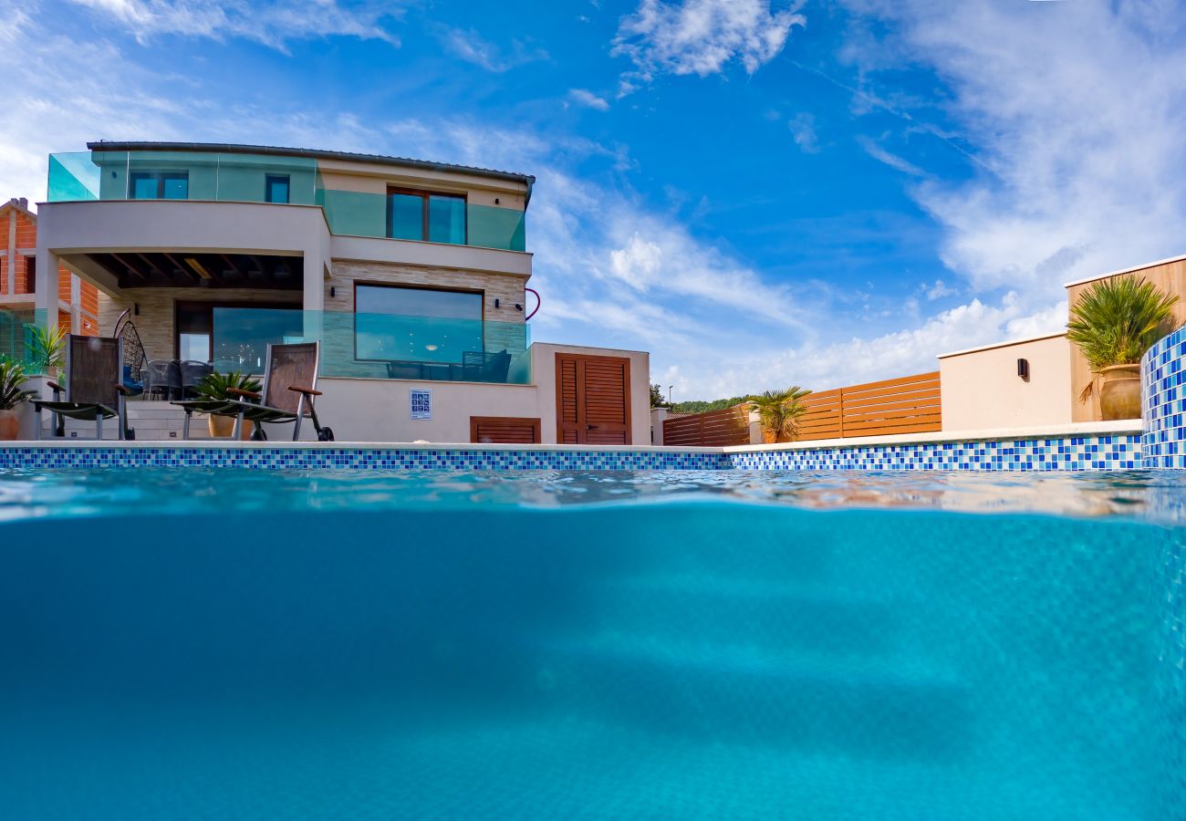 Villa in Dobropoljana - Villa Masanda