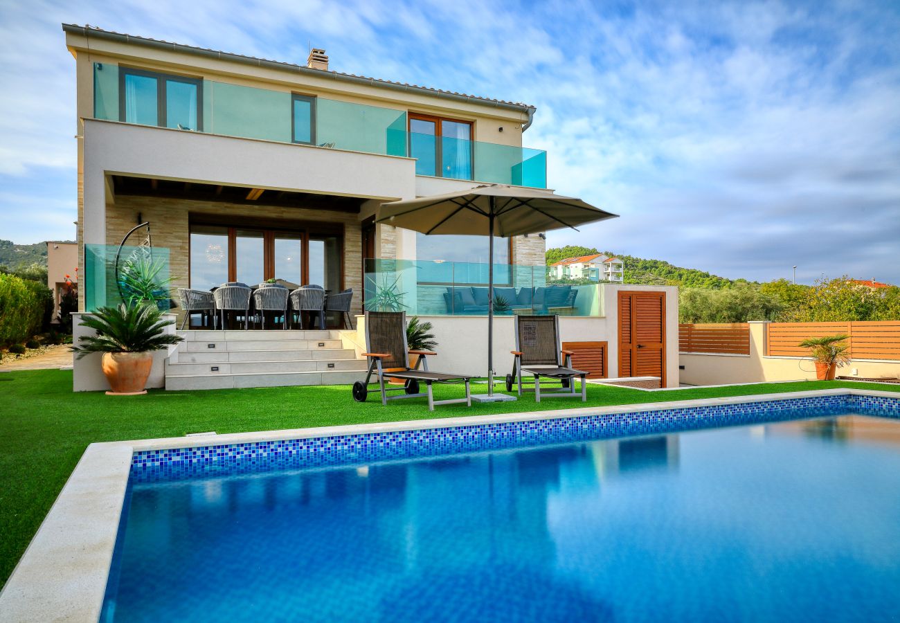 Villa in Dobropoljana - Villa Masanda