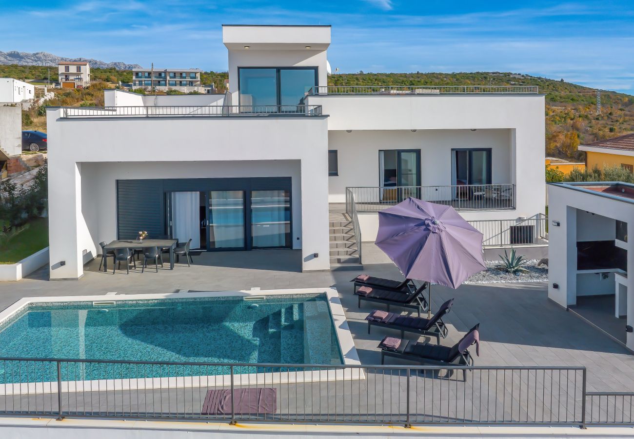 Villa in Maslenica - Villa Flokica