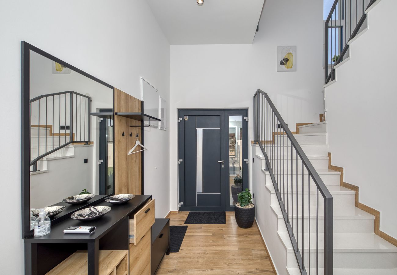 Villa in Maslenica - Villa Flokica