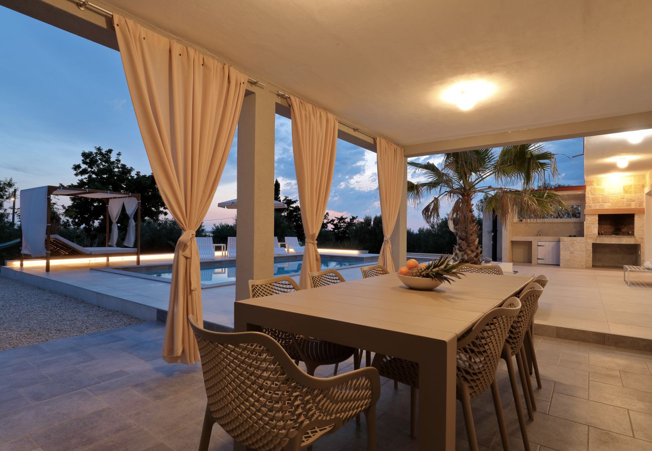 Villa in Vrsi - Villa Angelina