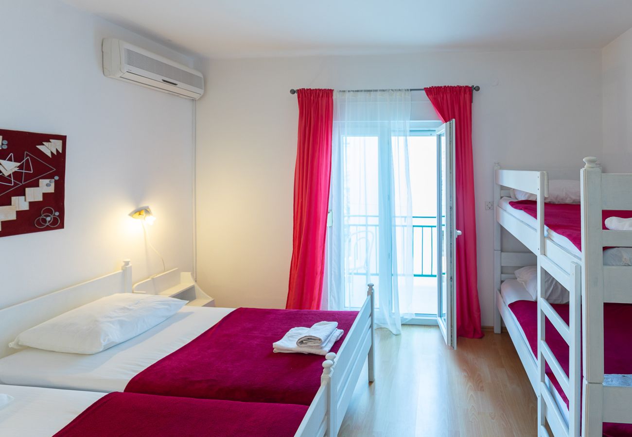 Zimmeranmietung in Starigrad - Tinka, Zimmer No 9