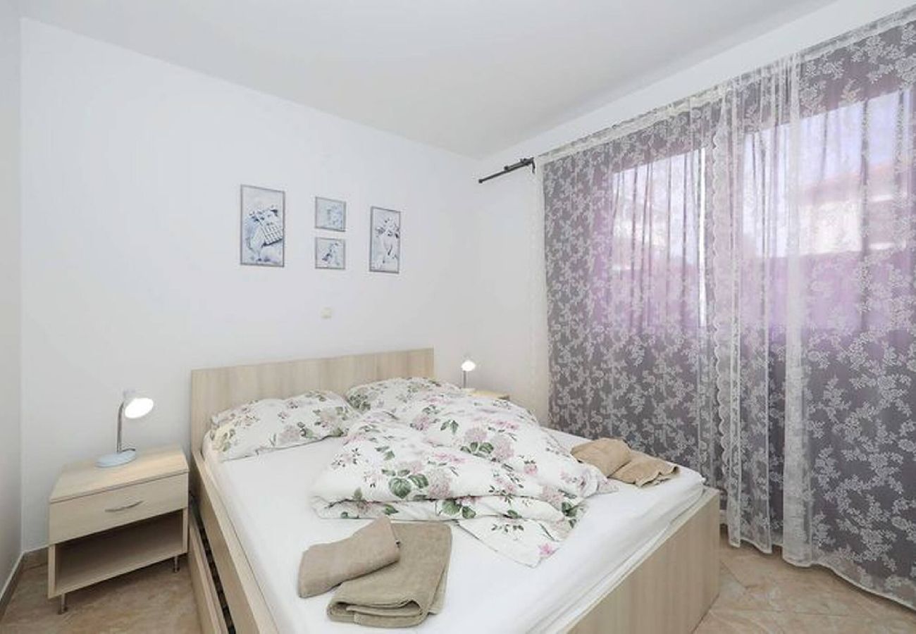 Ferienwohnung in Privlaka - -