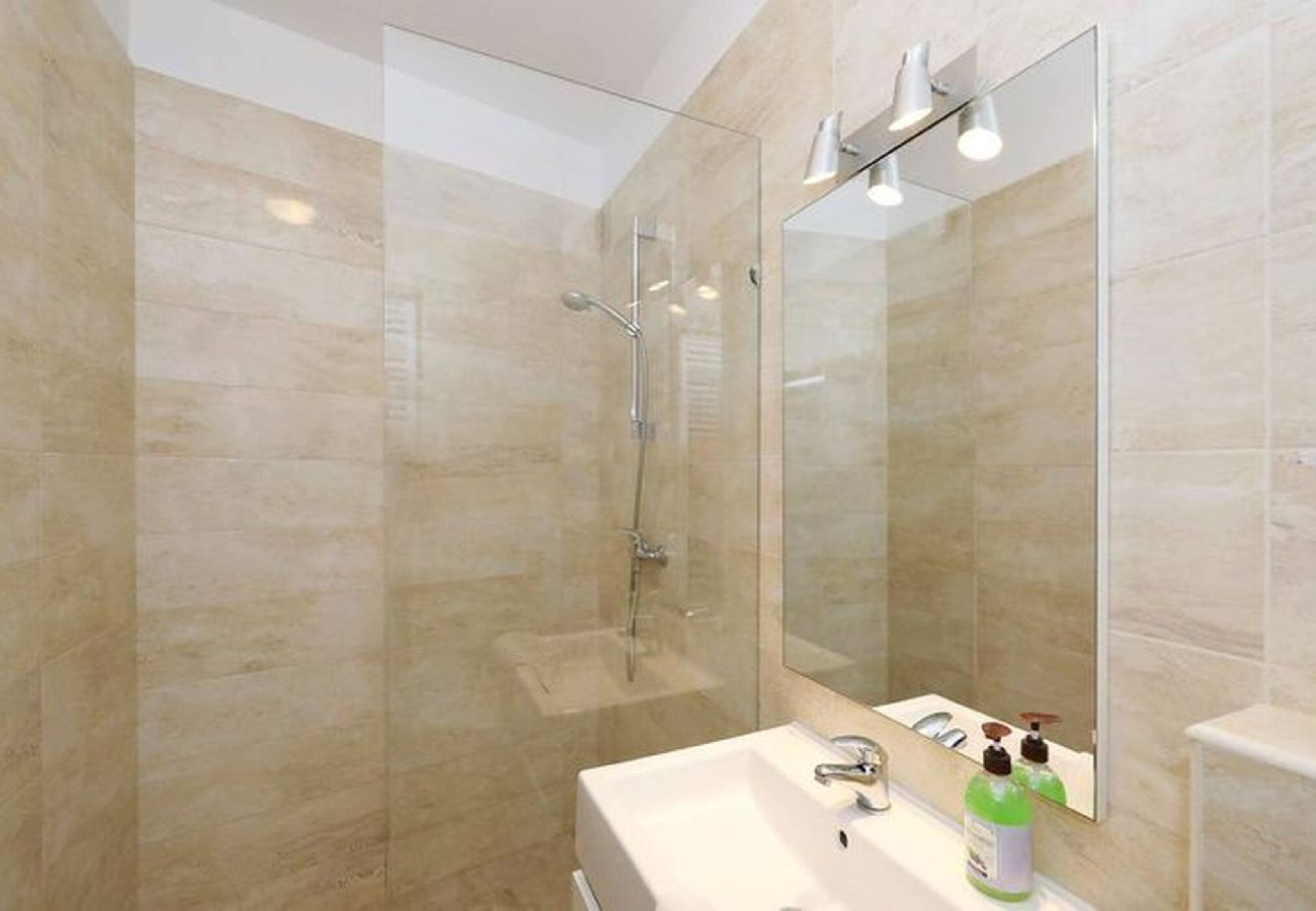 Ferienwohnung in Privlaka - -