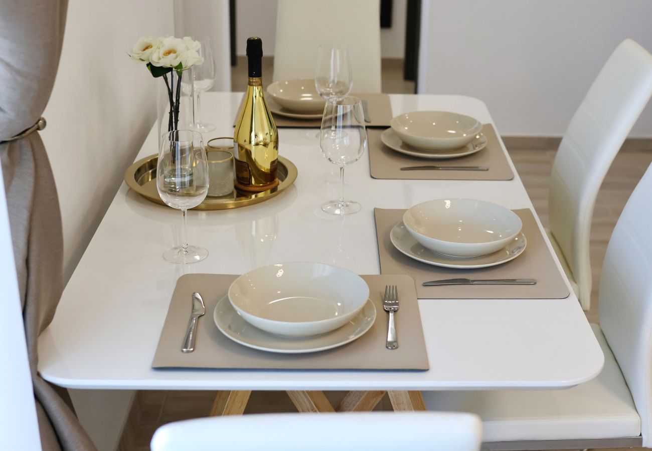 Ferienhaus in Vir - Jandro, Modernes Ferienhaus für Familie mit Pool