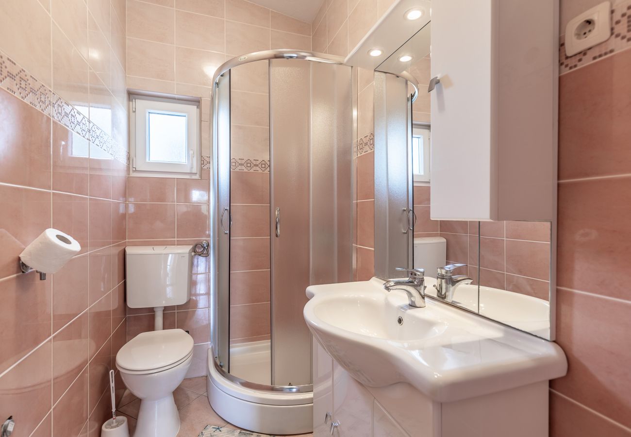 Ferienwohnung in Vir - Ferienwohnung Bojo No 2 strandnah