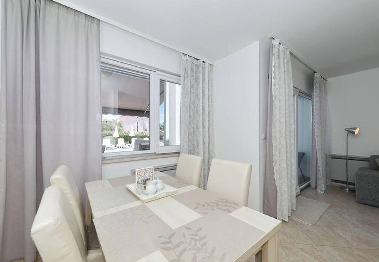 Ferienwohnung in Privlaka - -
