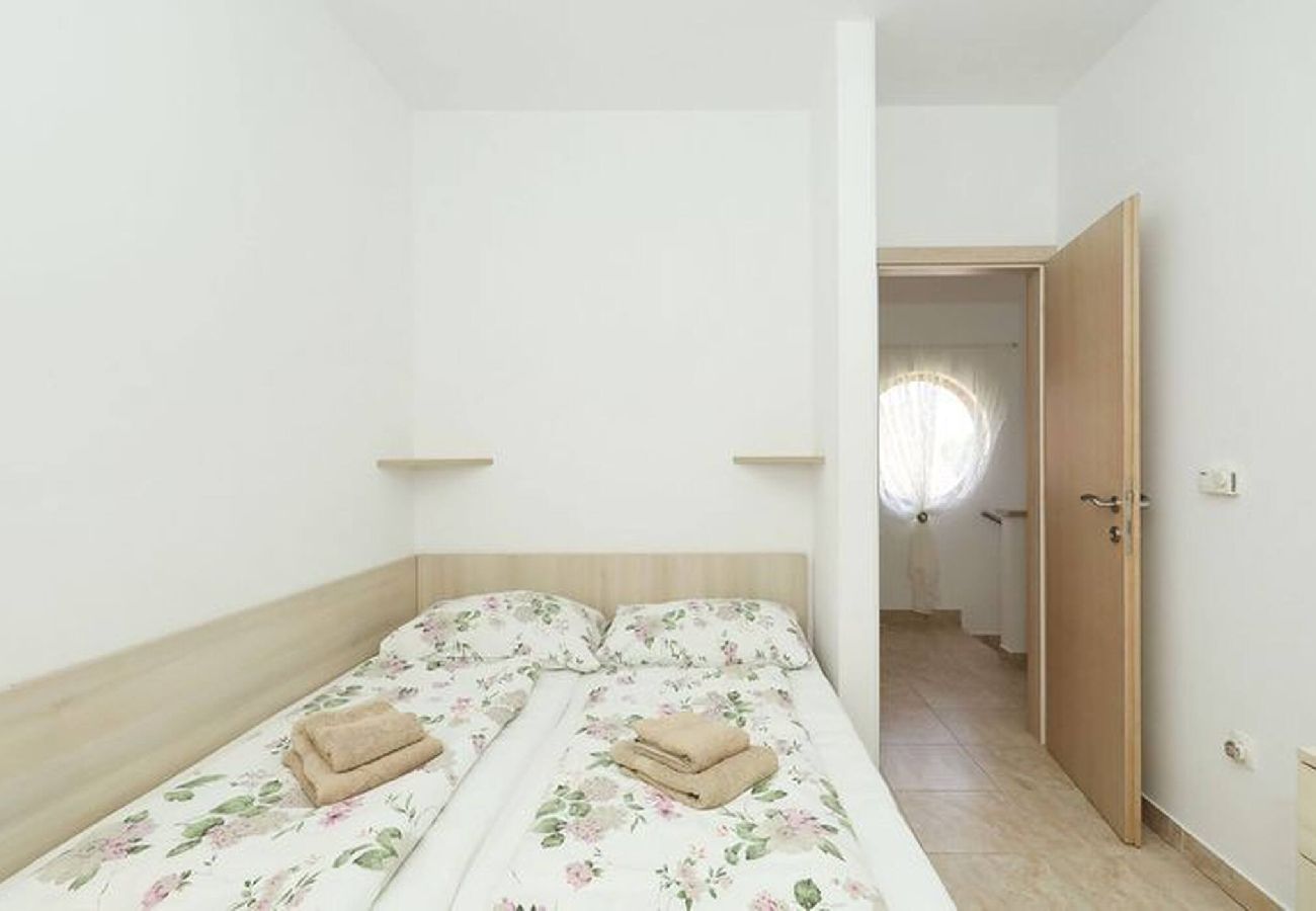 Ferienwohnung in Privlaka - -
