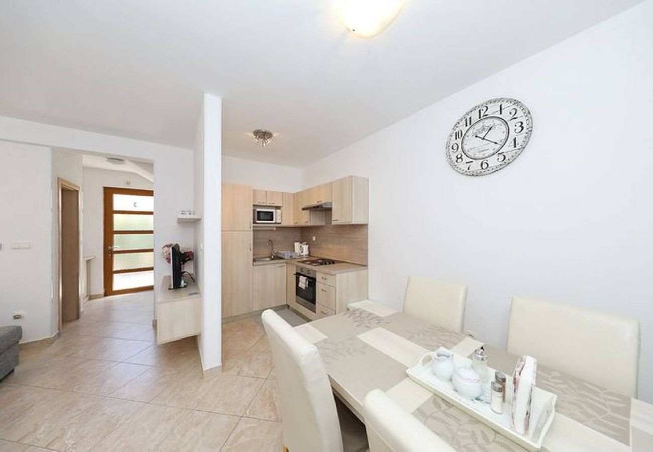 Ferienwohnung in Privlaka - -
