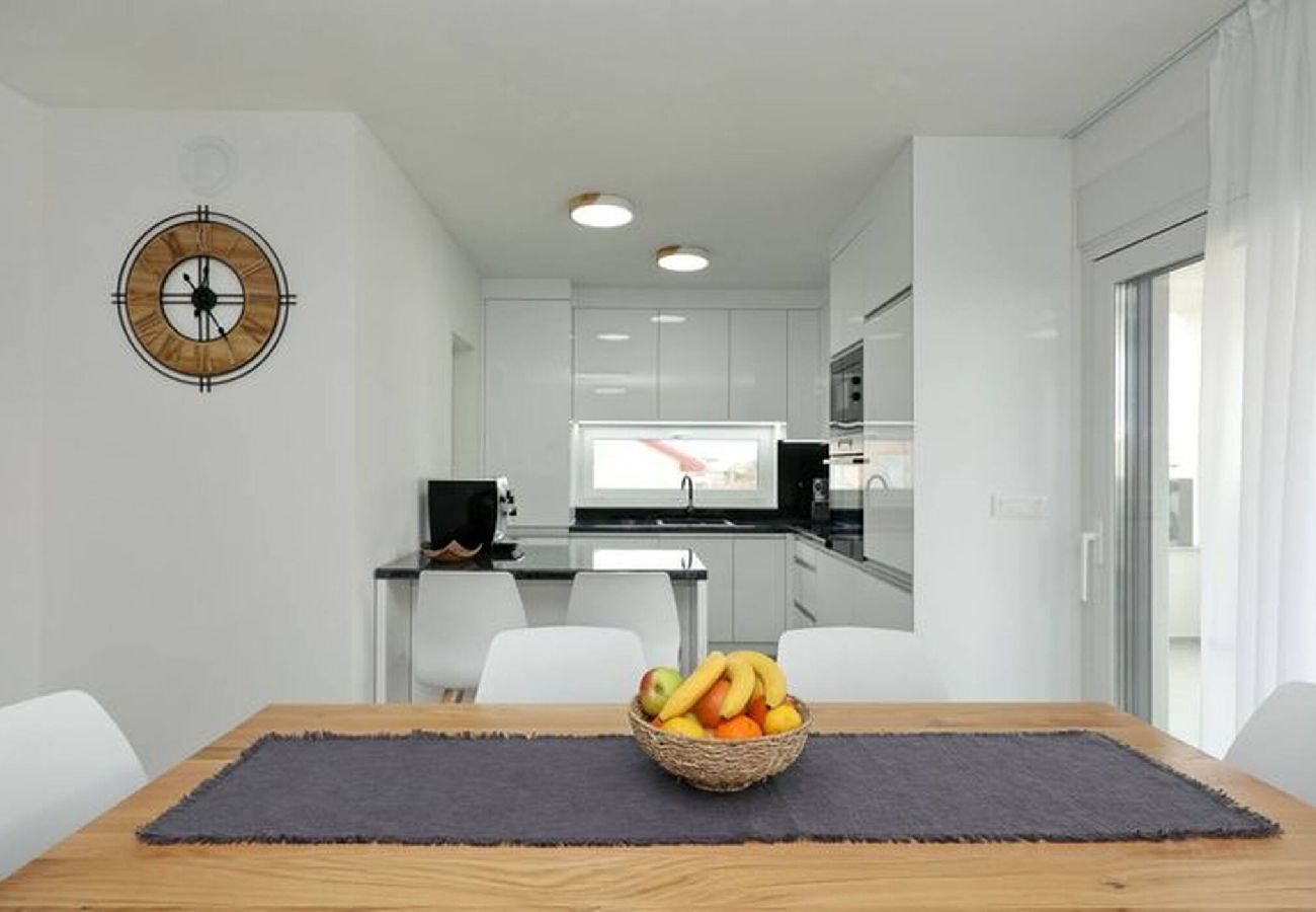 Ferienwohnung in Vir - Cicak, No.1