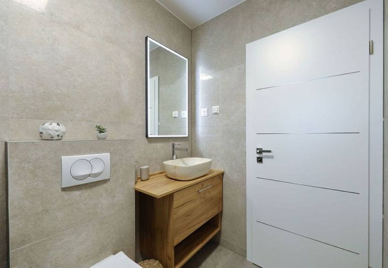 Ferienwohnung in Vir - Cicak, No.1