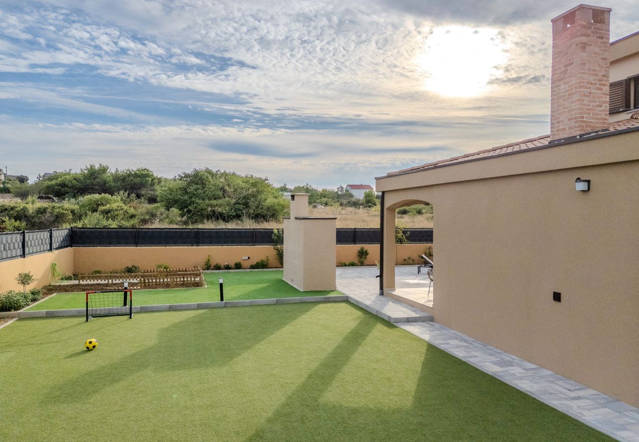 Ferienhaus in Ražanac - Pecora Nera