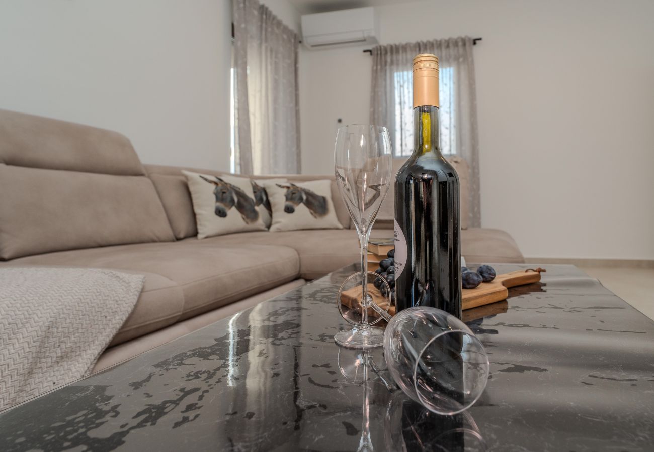 Ferienhaus in Ražanac - Pecora Nera