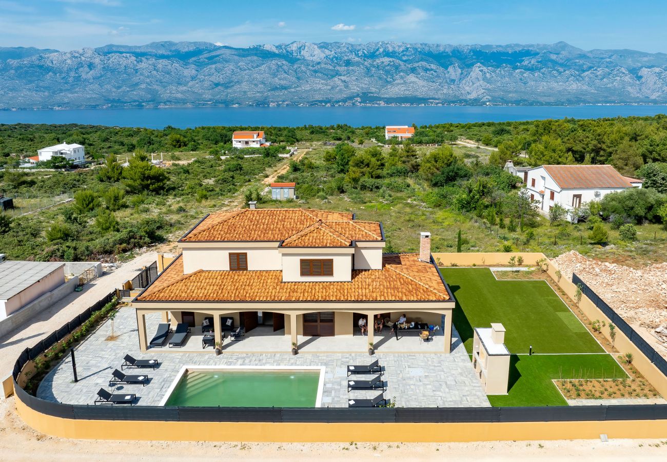 Ferienhaus in Ražanac - Pecora Nera