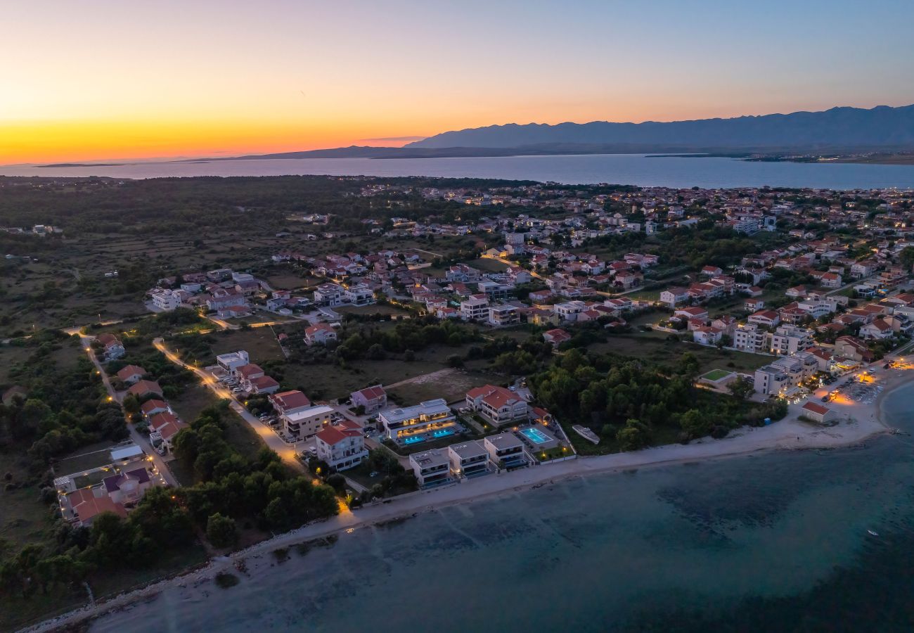 Villa in Vir - Villa pot